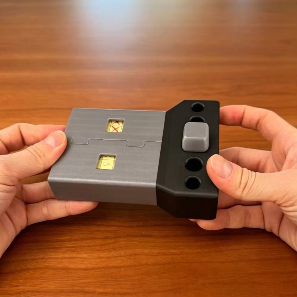 حامل ملاحظات لاصقة بتصميم USB  - مراجعة 3D Printing Template وسعره